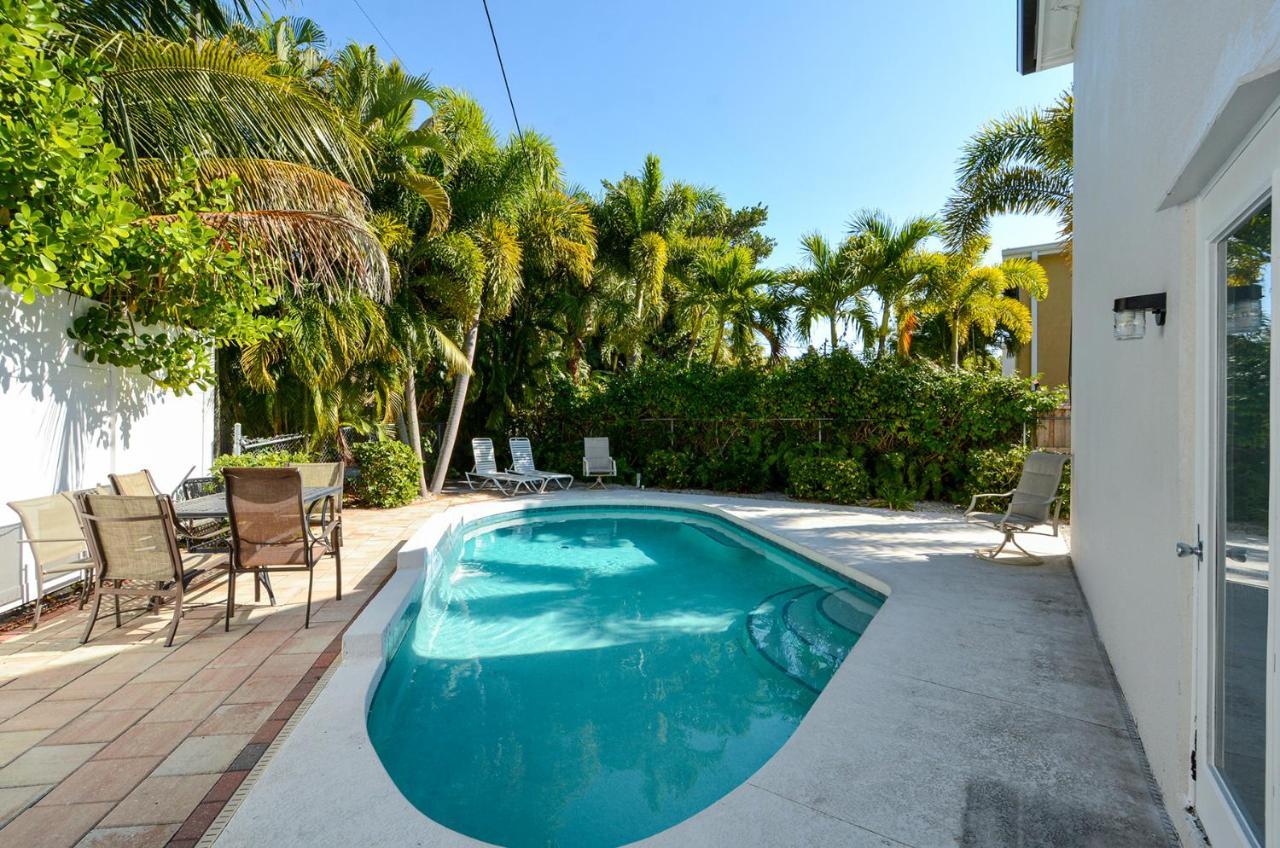 Canal 315 - Right In Siesta Key Village! Экстерьер фото